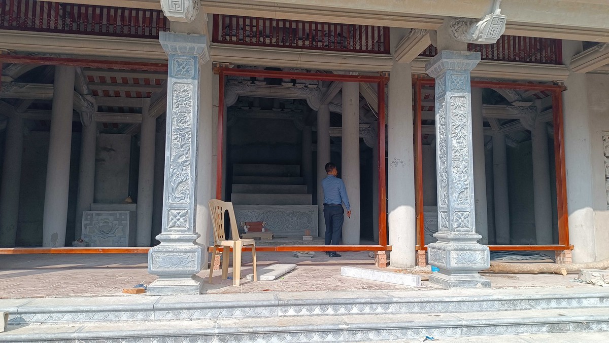 Chi tiết hàng hiên