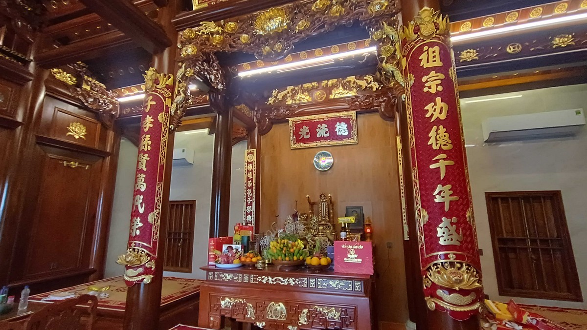 Góc gian tả vu