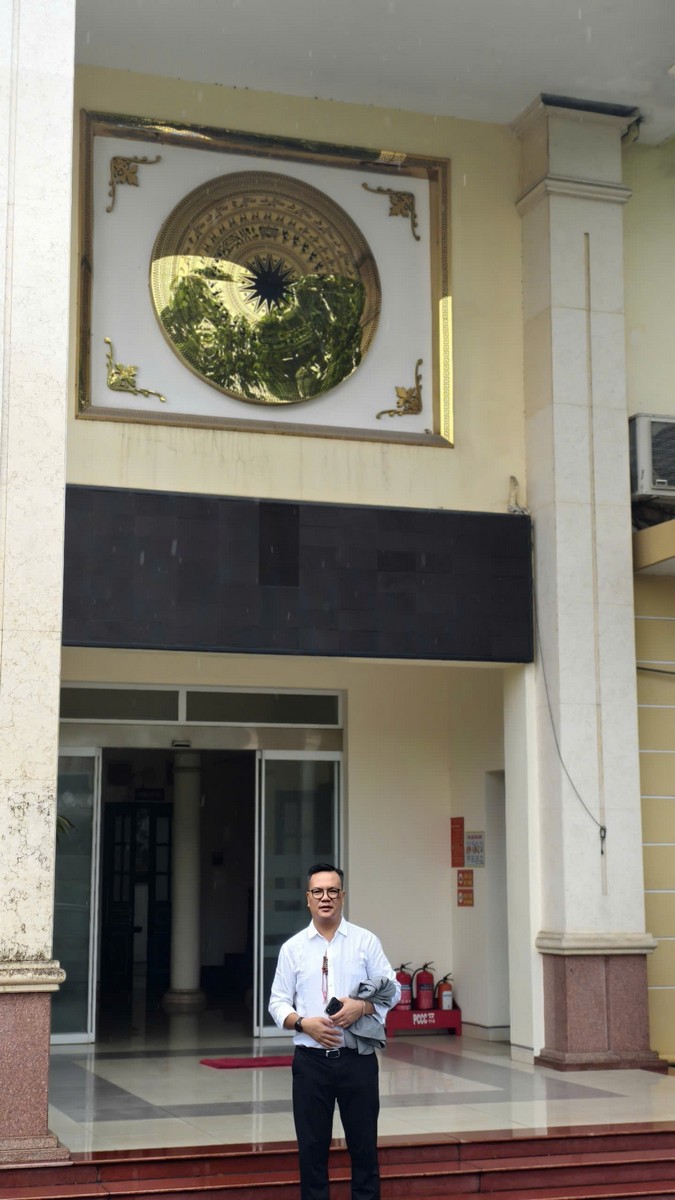 Chuyên gia khảo sát công trình