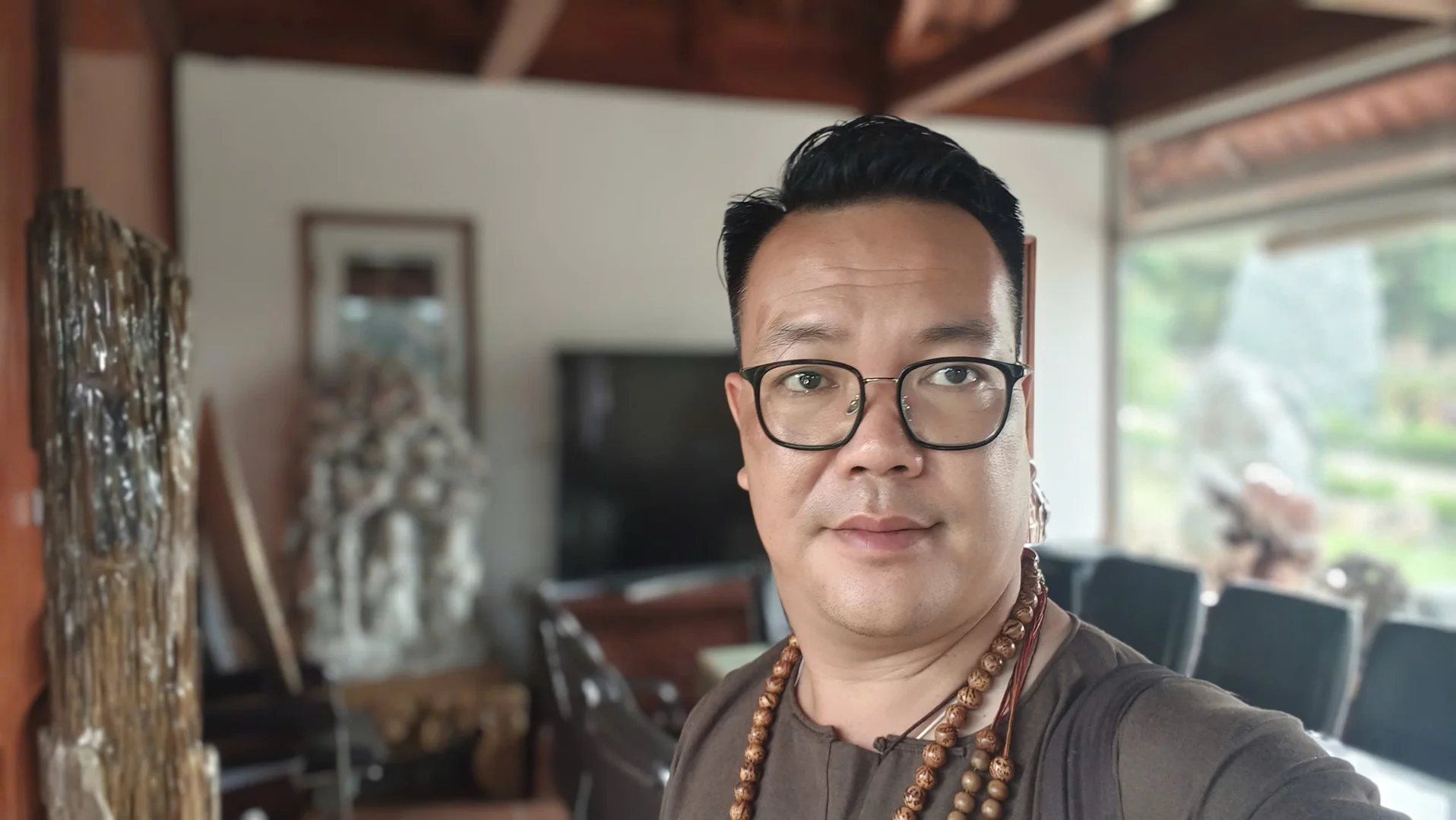 Sân, vườn năng lượng thạch anh tím - Chùa, vườn Quang Minh, Phú Thọ